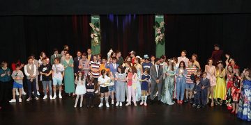 ACESANC reúne a cerca de 400 personas en el desfile de presentación de la temporada primavera-verano