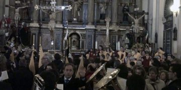 Cuenca. Viernes Santo en El Calvario de agua y pena