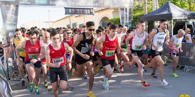 Bilal Touirtou y María Ángeles Magán se imponen en la Carrera Popular Villa Villamayor de Santiago