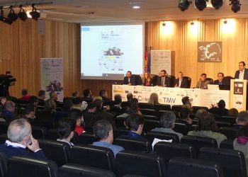 Cerca de 200 personas están presentes en las Jornadas Técnicas de Automoción del Pedro Mercedes