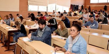 Cerca del 60% de alumnos supera las pruebas de acceso para mayores de 25 años en la UCLM