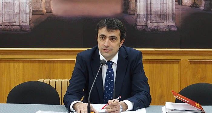 Gómez Buendía insta a Page a que resuelva la ayuda solicitada por el Ayuntamiento de Cuenca para la renovación del alumbrado público