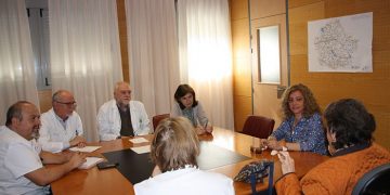 La Gerencia del Área Integrada se ha reunido con la Asociación de Esclerosis Múltiple de Cuenca para conocer y detectar necesidades