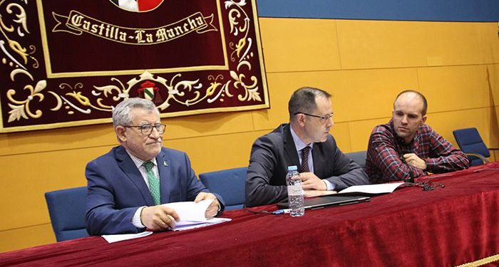 La Junta felicita al Festival de Novela Criminal ‘Las Casas Ahorcadas’ y destaca la importancia fomentar la lectura desde las aulas