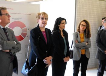 La UCLM reconoce en una exposición el papel investigador de las catedráticas de la institución universitaria
