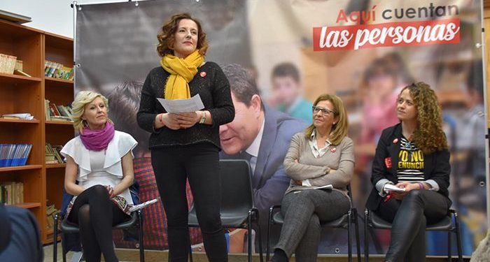 Las candidatas del PSOE en Cuenca piden el voto para que España “avance” y no se convierta en un país “en blanco y negro”