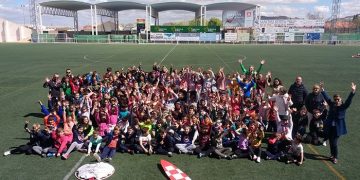 Los escolares de 100 centros de la región viajaron más allá de la Luna en su reto deportivo de este curso, recorriendo 480.620 kilómetros