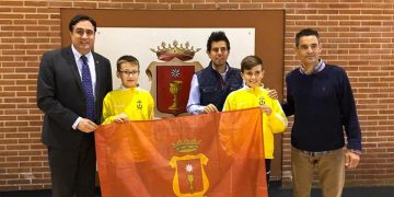 Mariscal desea éxito a los dos jugadores que participarán en el Campeonato de Selecciones de Fútbol Sala en Barcelona