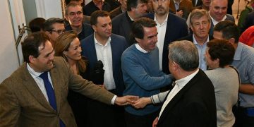 Núñez apela a la necesidad de aunar el voto en torno al PP porque es el único partido que garantiza un horizonte de oportunidades para España y la protección de lo que nos importa