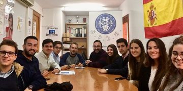 NNGG CLM se reúne con la asociación universitaria APEU UCLM
