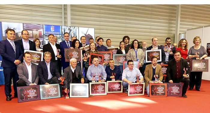 Prieto pone al sector vitivinícola de ejemplo de cómo aprovechar las oportunidades de nuestro territorio