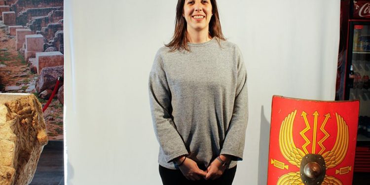 Valeria se vuelca en la búsqueda de Romanos