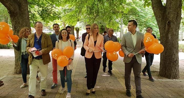 Carmen Picazo: “Ya hemos visto lo que el bipartidismo puede hacer en esta región, hemos visto qué Unidas Podemos ha estado en Gobierno y no ha servido para nada. Es el momento de apostar por el verdadero cambio”