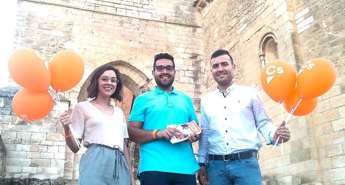 Cristian Luján, candidato a la alcaldía para el Ayuntamiento de Arcas presenta su propuesta en el municipio
