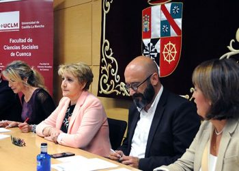 Docentes y expertos analizan en la UCLM los desafíos para la seguridad y la sostenibilidad de la Unión Europea