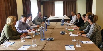 Dolz pondrá en marcha un programa para el mantenimiento de los colegios con un calendario de actuaciones