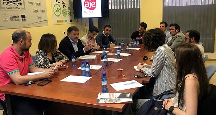 Dolz pondrá en marcha una línea de ayudas, vía bonificaciones fiscales, para los nuevos autónomos que inicien su actividad en Cuenca