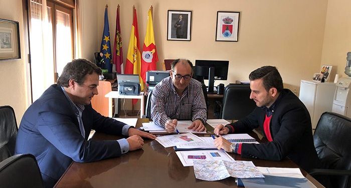 El Ayuntamiento de Montalbo muestra interés por la iniciativa Invierte en Cuenca