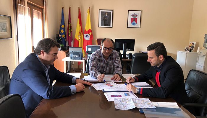 El Ayuntamiento de Montalbo muestra interés por la iniciativa Invierte en Cuenca
