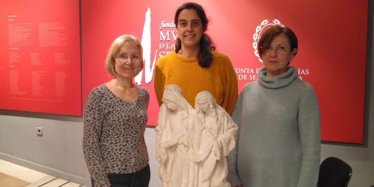 El escultor José Estopiñá dona al Museo de Semana Santa una pieza de Luis Marco Pérez