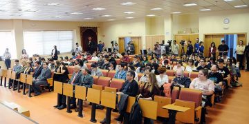 El rector de la UCLM presenta en Cuenca el Grado de Comunicación Audiovisual
