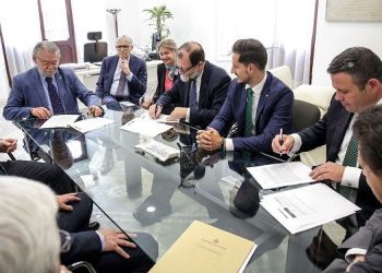 Eurocaja Rural suscribe una operación de financiación con el Ayuntamiento de Valencia