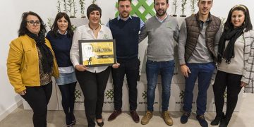 García Casado muestra su satisfacción por la buena marcha de los premiados en el Concurso Lanzadera de Diputación