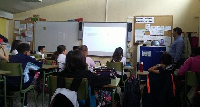 La #CiberseguridadAlCole de Voluntarios Telefónica llega a los alumnos de 6º de Primaria del CEIP Cristo de la Esperanza de Marchamalo