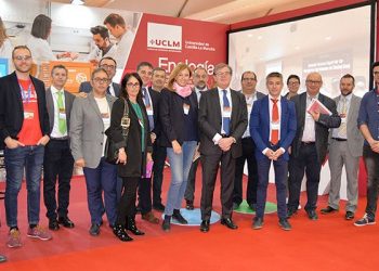 La UCLM muestra en FENAVIN su potencial académico y científico-tecnológico en al ámbito vitivinícola