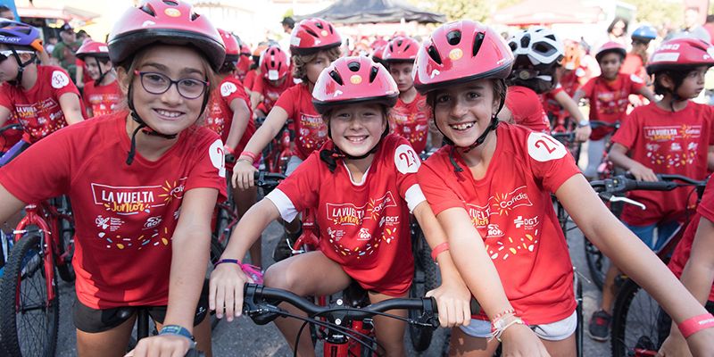 La Vuelta Junior Cofidis acerca la educación vial y los hábitos saludables a 2.500 escolares de Guadalajara