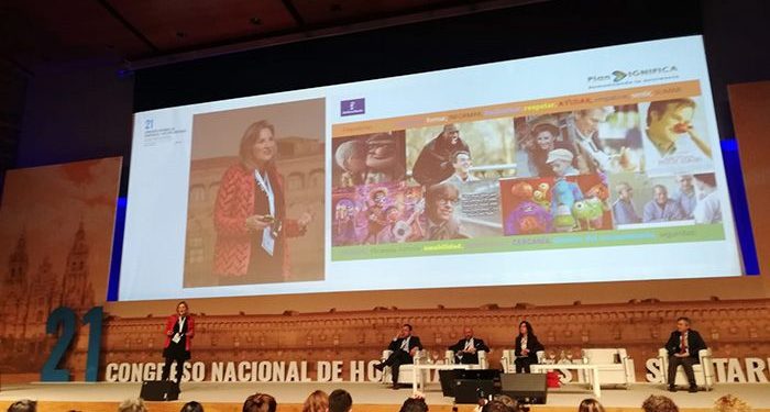 Las acciones de humanización desarrolladas por el Servicio de Salud de Castilla-La Mancha despiertan gran interés en el Congreso Nacional de Hospitales