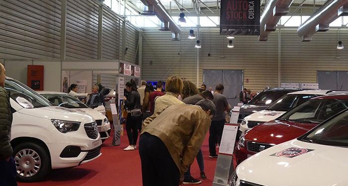 Los concesionarios cierran sus primeras ventas en la segunda edición del Auto Stock Cuenca