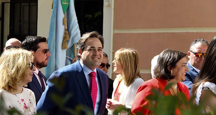 Los consejeros del PP en la televisión pública regional exigen que se celebre un debate entre Núñez y Page