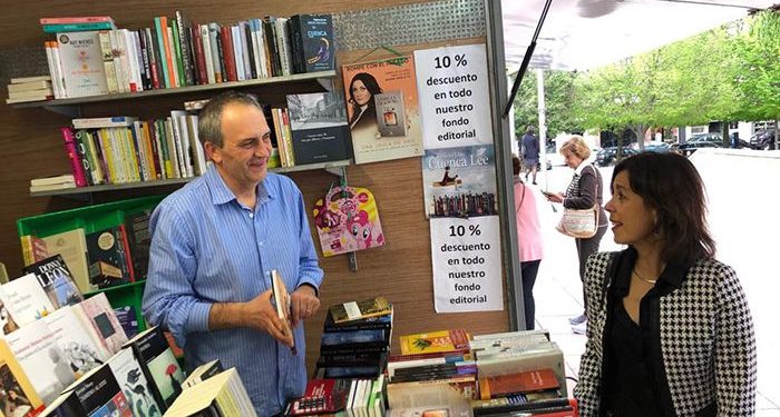 Luz Moya apuesta por conservar y promocionar la Feria del Libro “Cuenca Lee”
