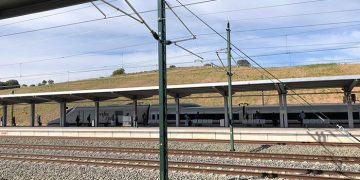 Luz Moya apuesta por integrar la estación del AVE al núcleo urbano de Cuenca