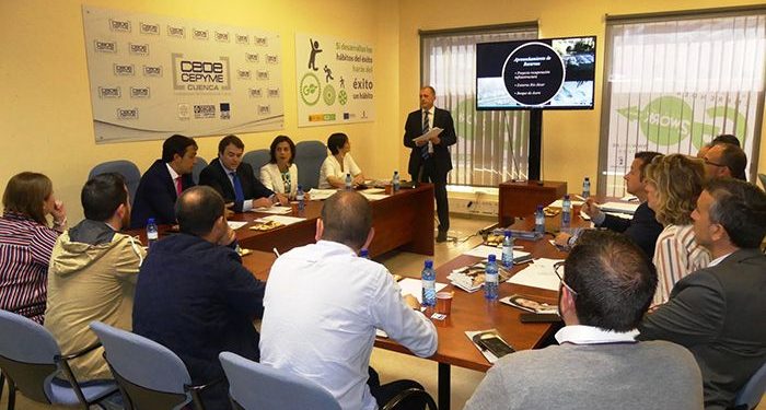 Luz Moya promoverá la búsqueda activa de empresas que se instalen en Cuenca