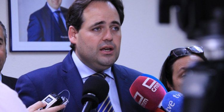 Núñez propone una bajada de impuestos en Castilla-La Mancha para compensar la brutal subida fiscal a la que la izquierda quiere someter a los españoles y castellano-manchegos