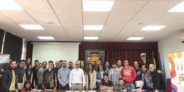 Prieto anima a los alumnos del curso de realidad virtual del programa Cuenca Empleo Joven a aprovechar esta formación
