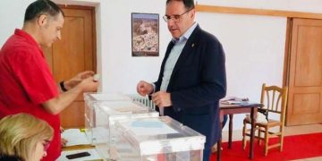 Prieto anima a participar y a votar cumpliendo con un compromiso ciudadano “y siendo responsables con lo que nos rodea y afecta”