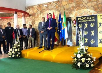 Prieto insiste en la importancia del papel de las cooperativas agroalimentarias en el desarrollo del territorio