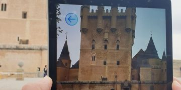 Telefónica presenta en Segovia una nueva forma de hacer turismo basada en 5G y tecnologías de realidad aumentada y mixta