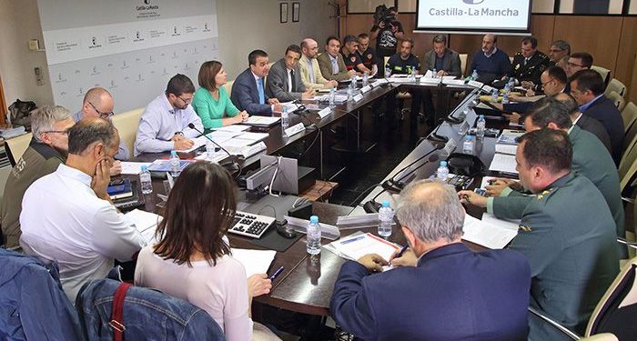 Un total de 3.000 efectivos, 64 autobombas, 25 medios aéreos y 87 brigadas lucharán a partir del 1 de junio en la campaña de incendios forestales de Castilla-La Mancha