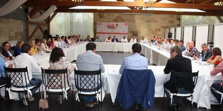 Bellido, Navarrete y Godoy, propuestos por la Ejecutiva regional del PSOE para la Mesa de las Cortes de Castilla-La Mancha Bellido, Navarrete y Godoy, propuestos por la Ejecutiva regional del PSOE para la Mesa de las Cortes de Castilla-La Mancha