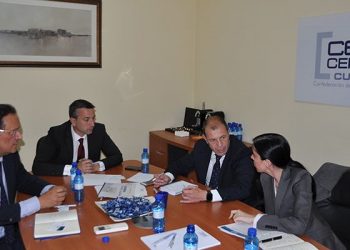 CEOE-Cepyme Cuenca recibe a la empresa Future Space como futura inversora en la provincia