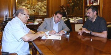 Diputación de Cuenca cede la colección de telefonía de Francisco Page a la Escuela Politécnica para su exposición permanente