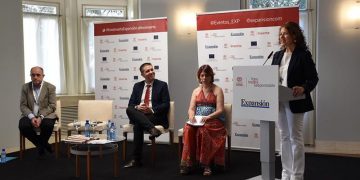 El Consejo de Gobierno toma en consideración un acuerdo de colaboración con CERMI-CLM para mejorar el modelo de atención de las personas con discapacidad