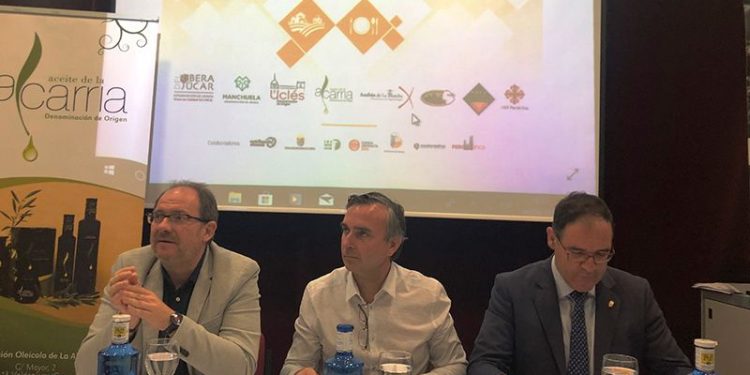 El Gobierno regional destaca el papel de la gastronomía con eje del turismo en Cuenca