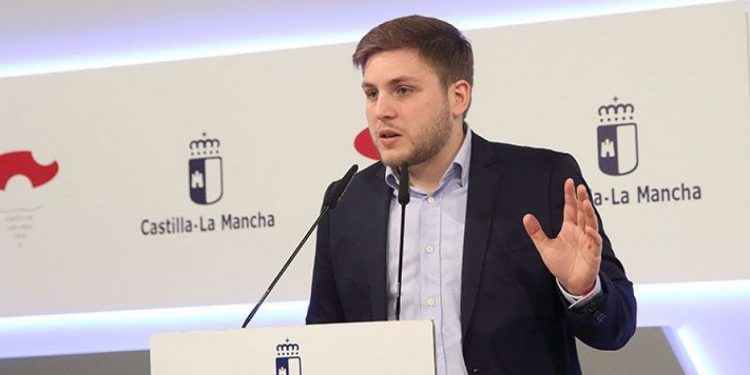 El Gobierno regional destinará 11,2 millones de euros en 2019 a reforzar el firme de 16 carreteras de titularidad autonómica