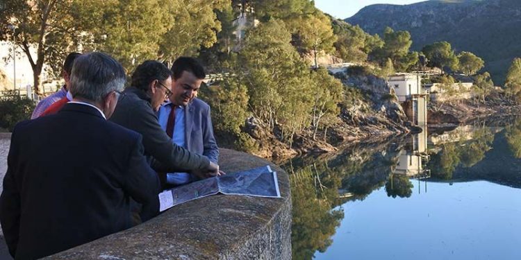 El Gobierno regional pone a disposición de las comunidades de regantes ayudas para la modernización y transformación de regadíos por un importe de 29 millones de euros