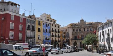 Este lunes dejará de haber tiempo límite para transitar por el Casco Antiguo de Cuenca, pero se sancionará el estacionamiento indebido